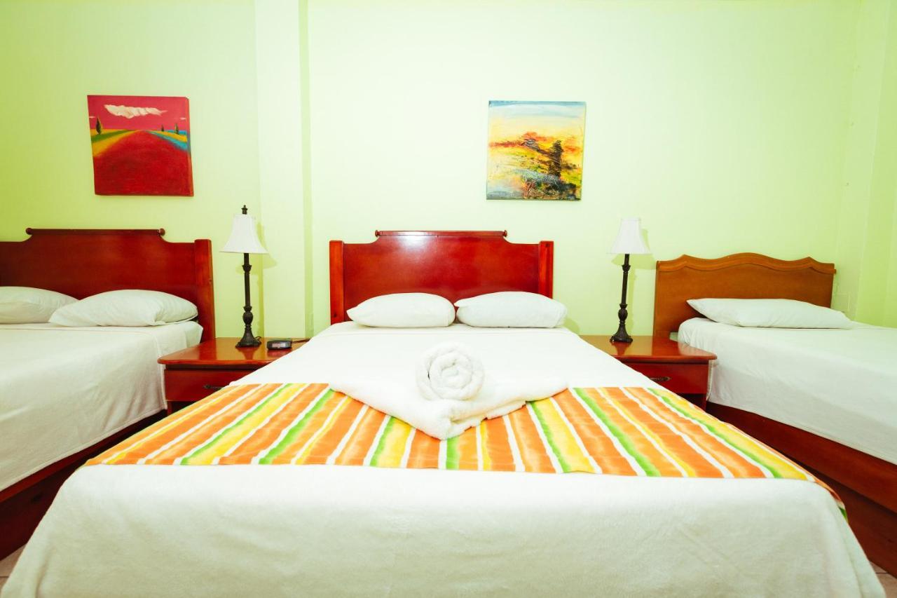 Beverly'S Oasis Suites Scarborough Luaran gambar